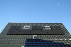 325 Watt schwarz- Ja-Solar